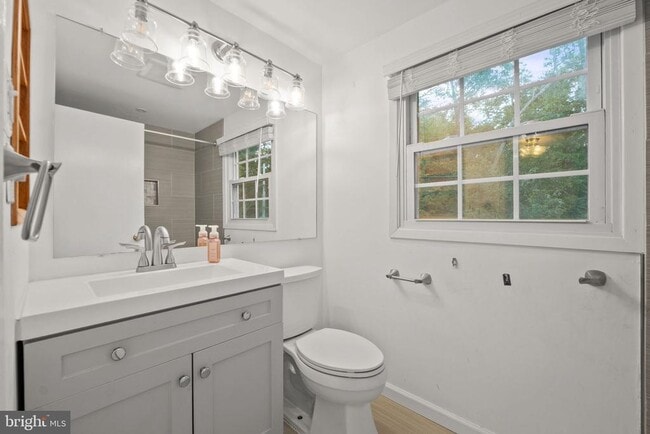 Building Photo - 3816 Irongate Ln