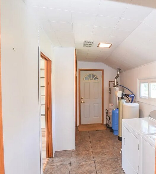 Building Photo - 4883 W Streetsboro Rd