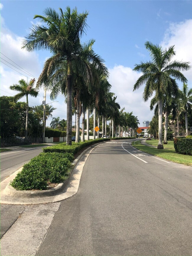 Building Photo - 500 Layne Blvd