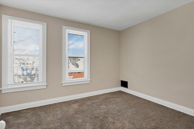 Building Photo - 775-777-777 S 17th St