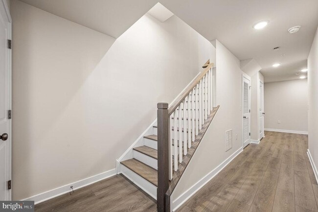 Building Photo - 106 Abramo Victor Dr