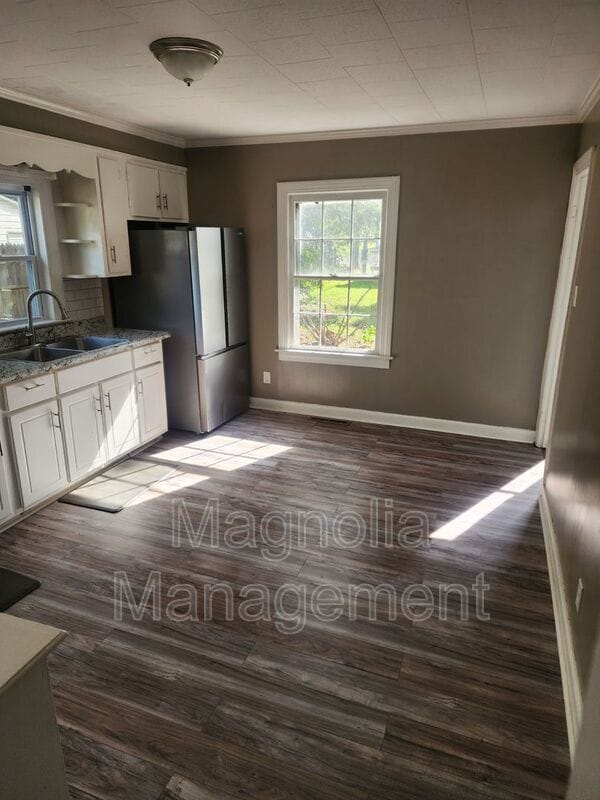 Building Photo - 2072 NC-39