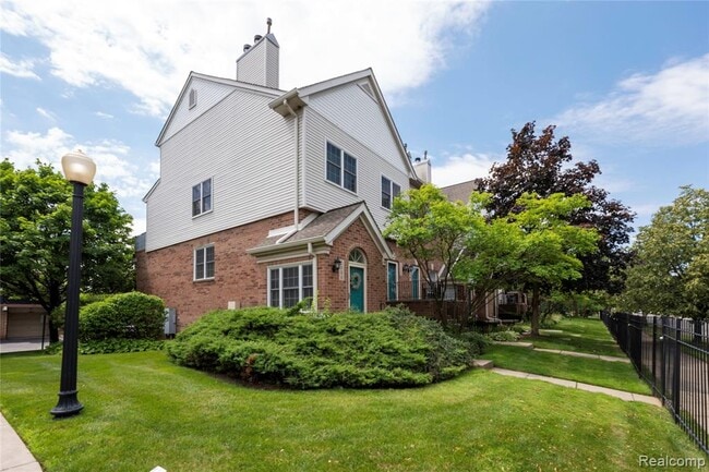 Building Photo - 2928 Prince Hall Dr