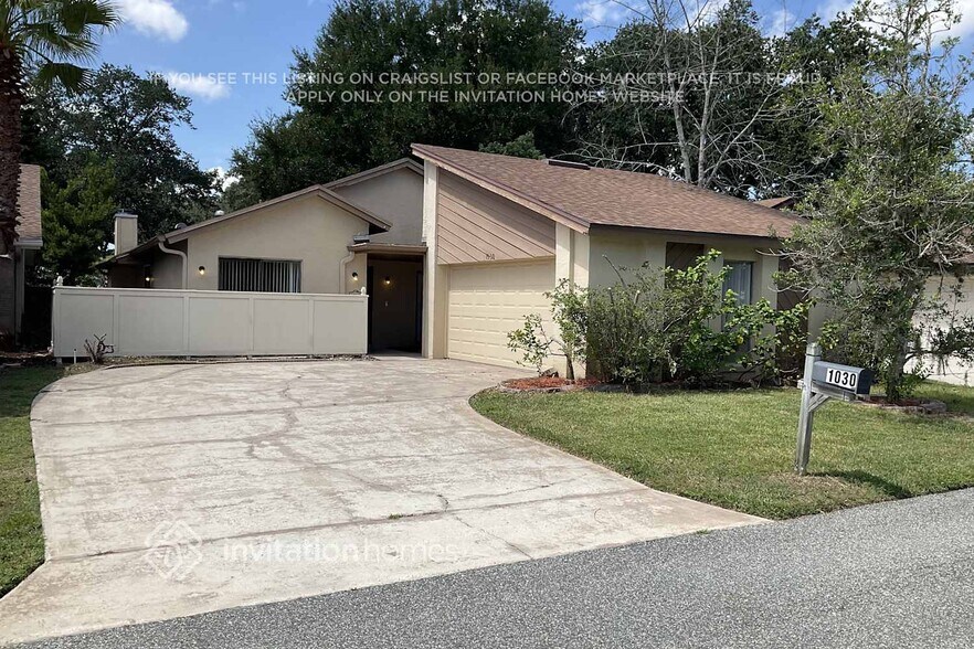 Primary Photo - 1030 Weathered Wood Cir