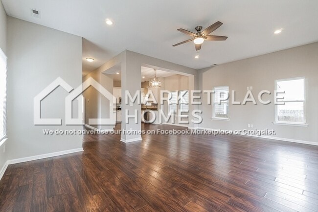 Building Photo - 2529 Tidewater Dr