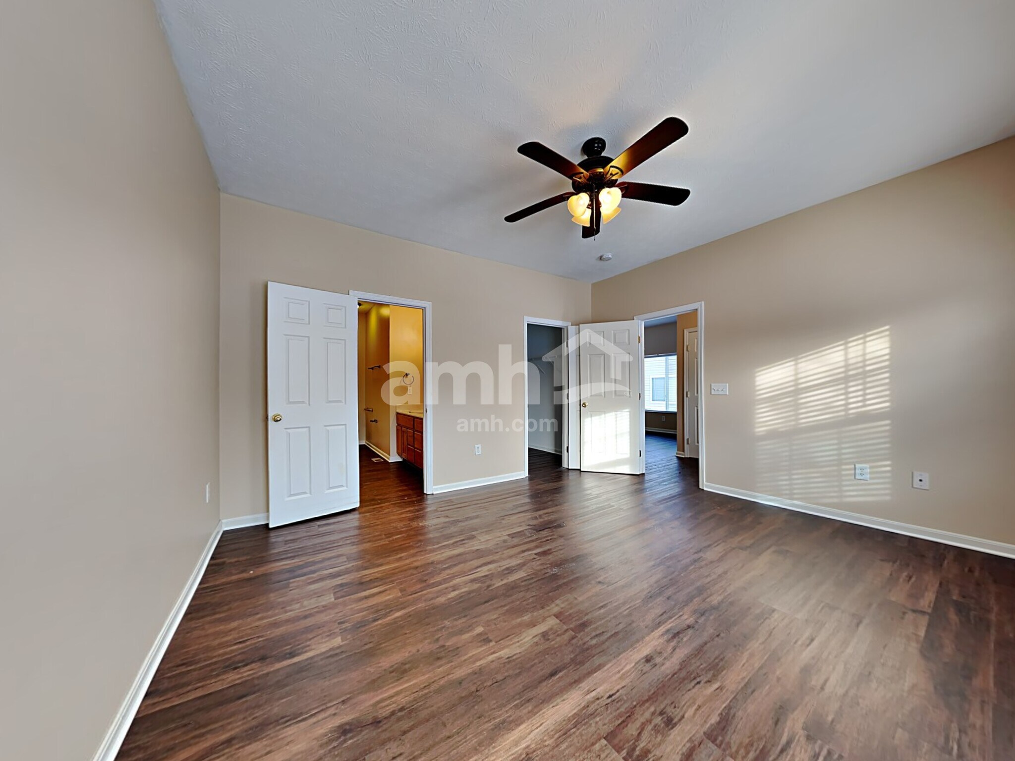Building Photo - 4111 King Bird Ln