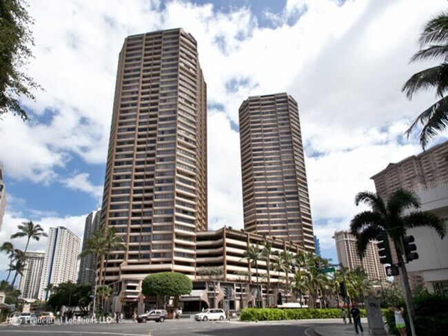 Building Photo - Discovery Bay