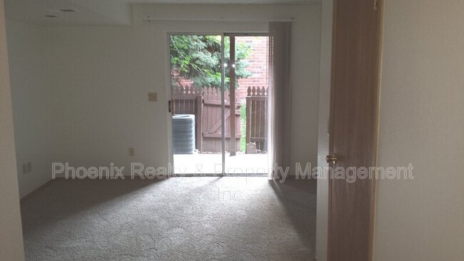 Building Photo - 1008A Milo Cir.