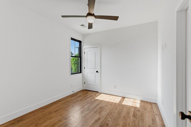 Building Photo - 1111 Petway Ave