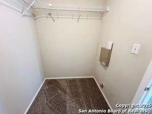 Building Photo - 1507 Creek Knoll