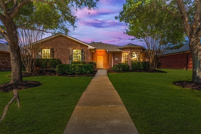 Primary Photo - 3992 Cherry Ridge Dr