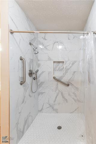 Building Photo - 3642 Hi-Vu Dr