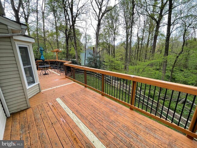 Building Photo - 3428 Reedy Dr