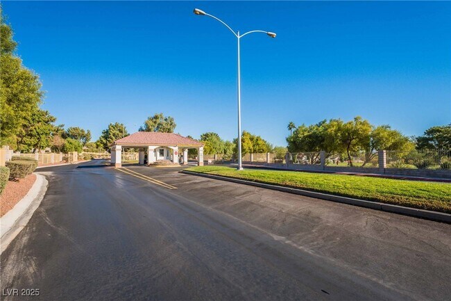 Building Photo - 5516 Honey Mesquite Ln