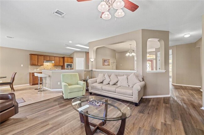 Building Photo - 15517 Staked Plains Loop