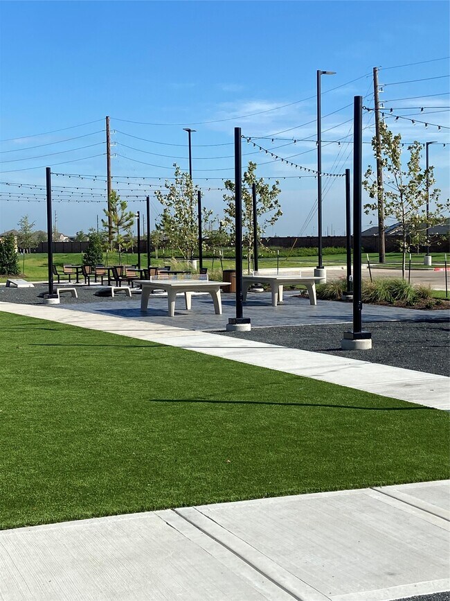 Building Photo - 1208 Garden Jade Dr