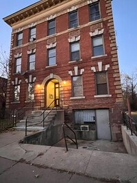 Building Photo - 38-40 Sanford Street