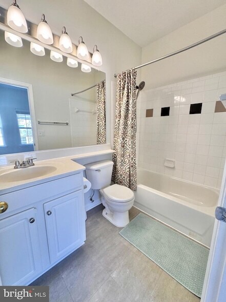 Building Photo - 21842 Jarvis Square