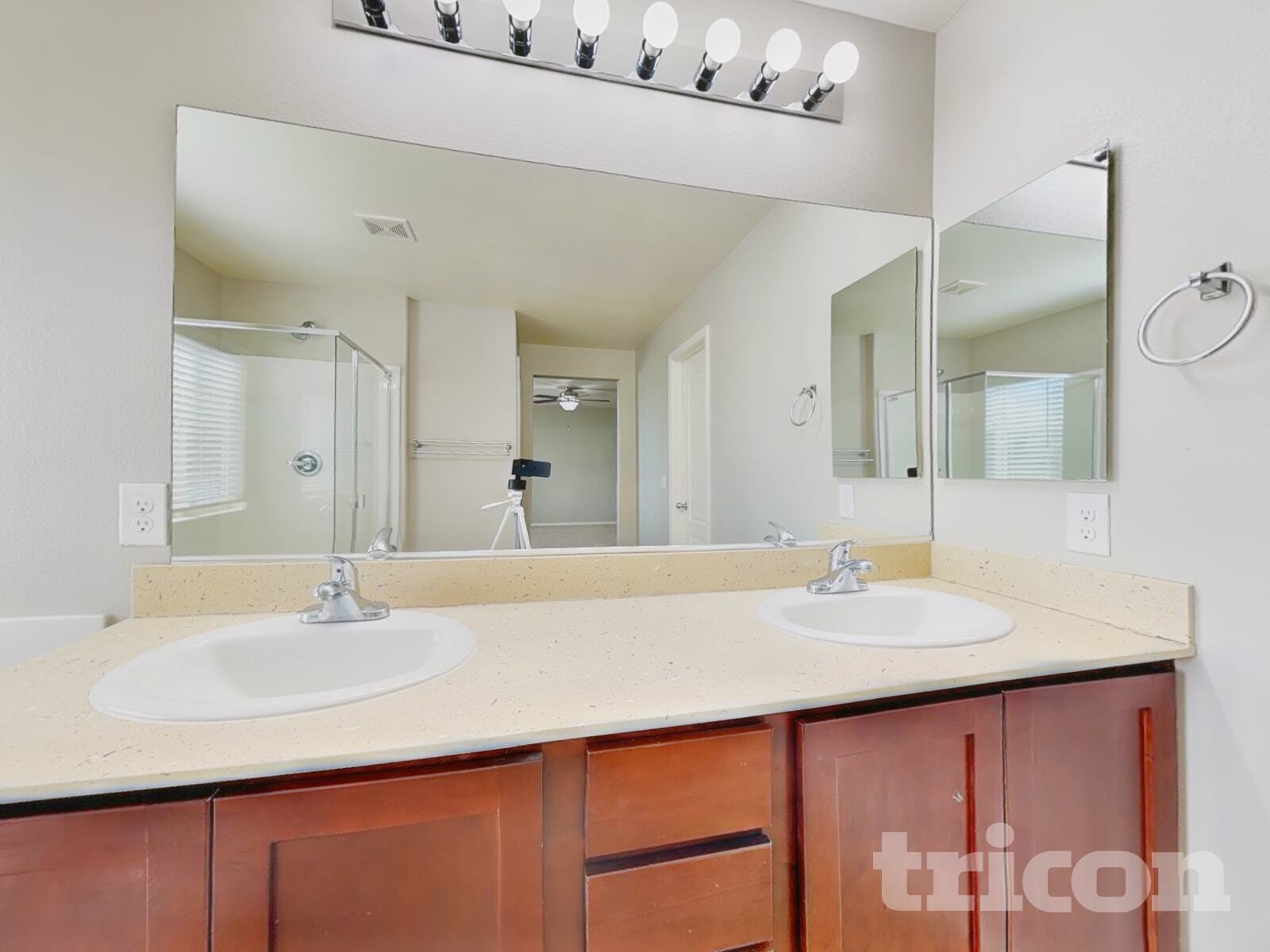 Building Photo - 10613 Sand Mountain Ave