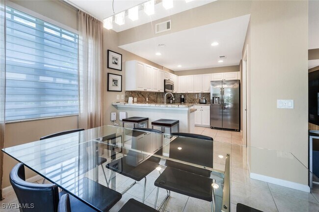 Building Photo - 7130 Blue Juniper Ct