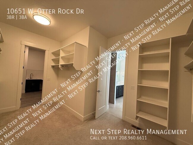 Building Photo - 10651 W Otter Rock Dr