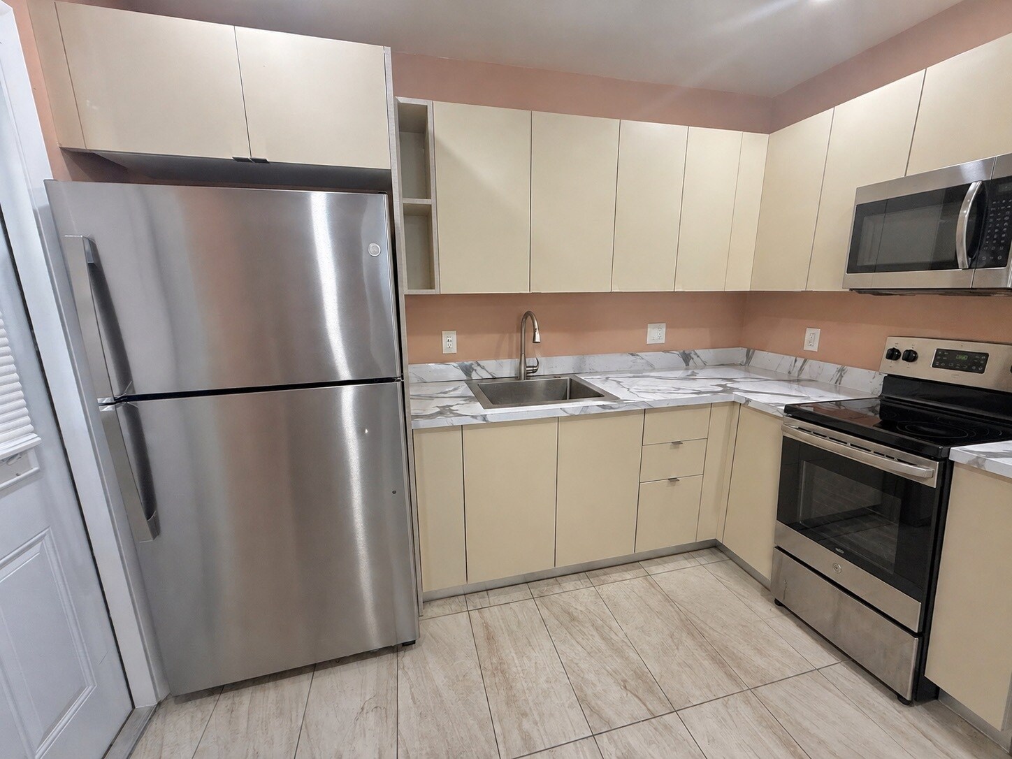 Building Photo - 6290 NW 14th St