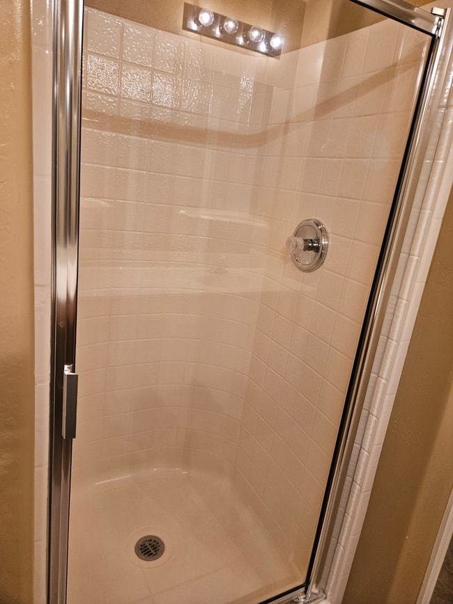 Building Photo - Incredible home in Bell West subdivision in Surprise