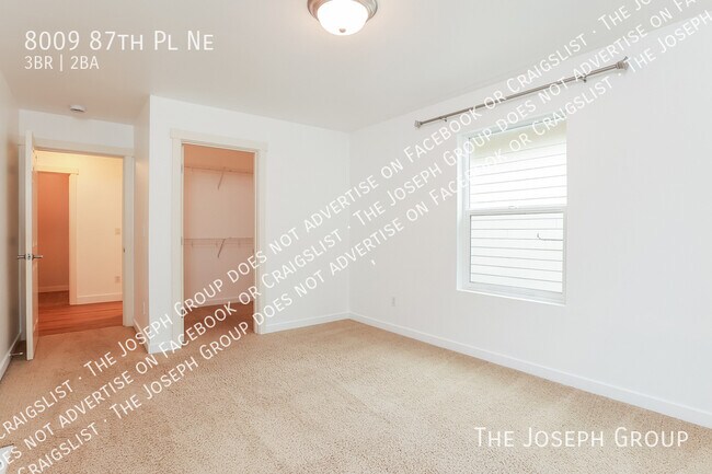 Building Photo - 8009 87th Pl NE