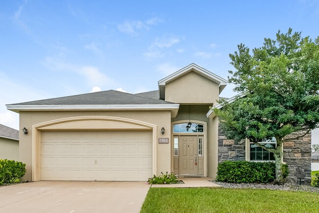 Building Photo - 7012 Brenton Manor Ln