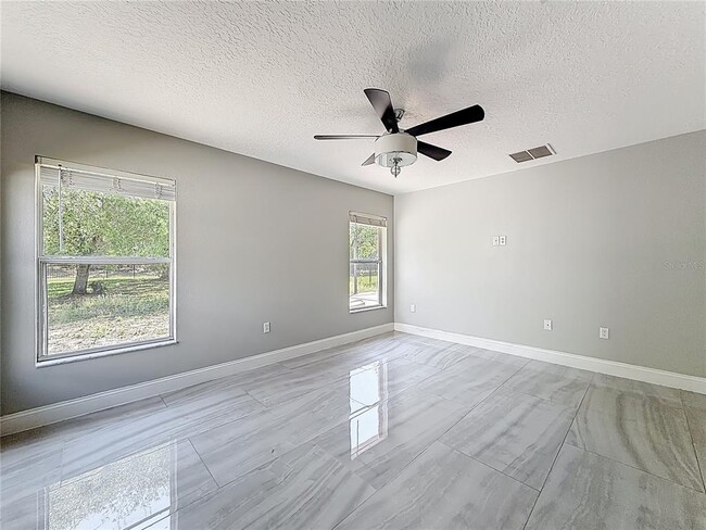 Building Photo - 12844 Oulton Cir