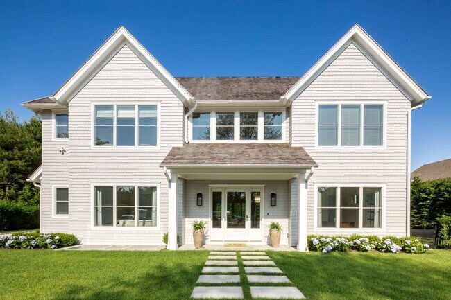 Building Photo - 82 Halsey Ln