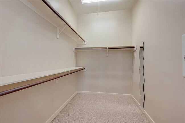 Building Photo - 1130 Patterson St