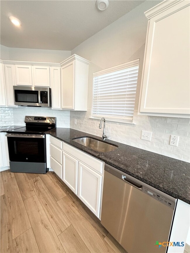 Building Photo - 4561 Allison Dr