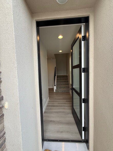 Building Photo - 2333 E Kiabito Ln