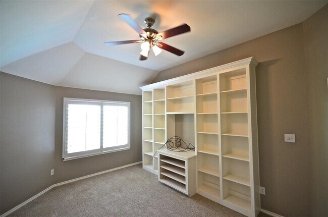 Building Photo - 5802 Sage River Ct