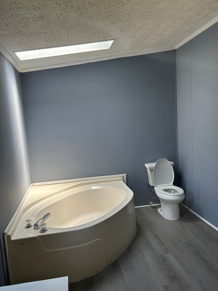 Building Photo - 914 Morgan Sellers Rd