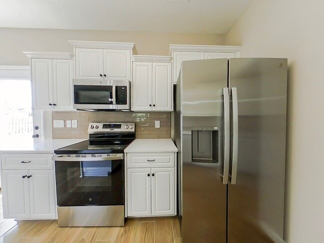 Building Photo - 760 Keyes Dr