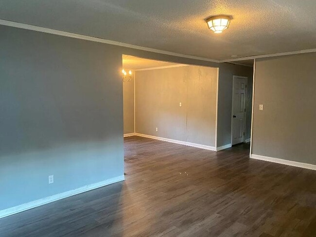 Building Photo - 808 Bess St