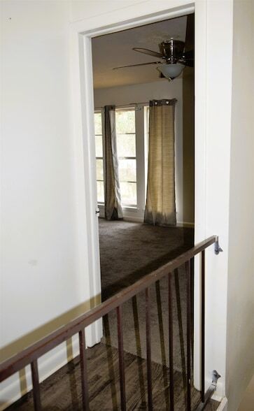 Building Photo - 409 Westwood Dr