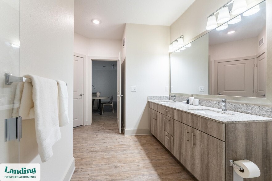 Building Photo - 655 W Marina Cove Dr