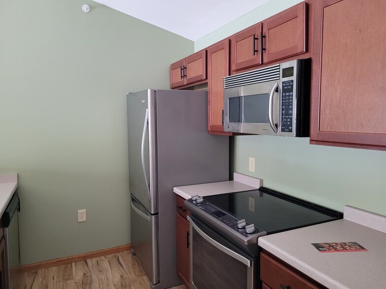 Building Photo - 2834 Pleasant View Rd