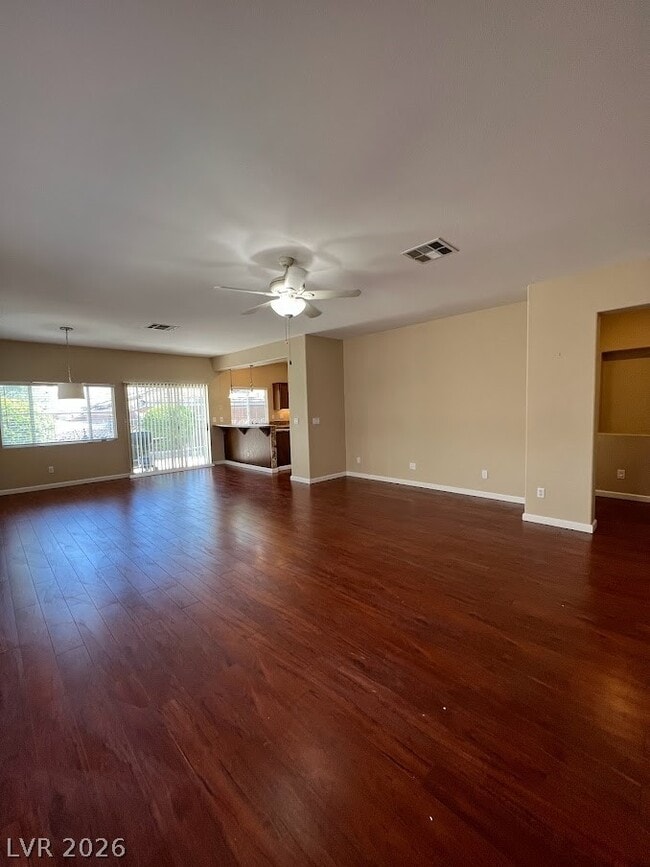 Building Photo - 10628 Whitebrush Ave