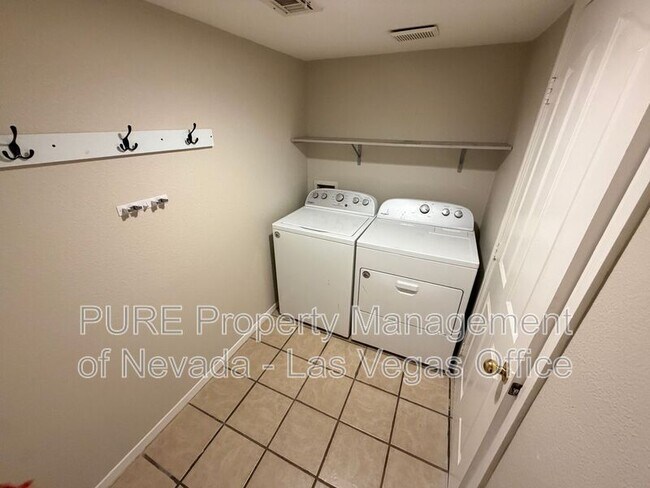 Building Photo - 505 Chestnut View Pl