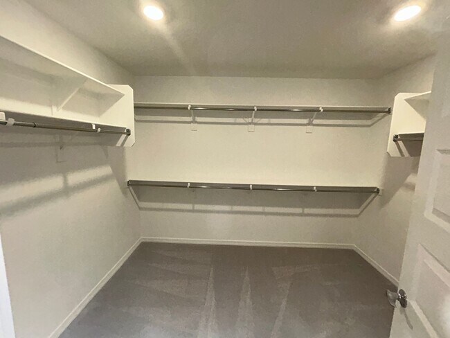 Building Photo - 25168 N 165th Ave