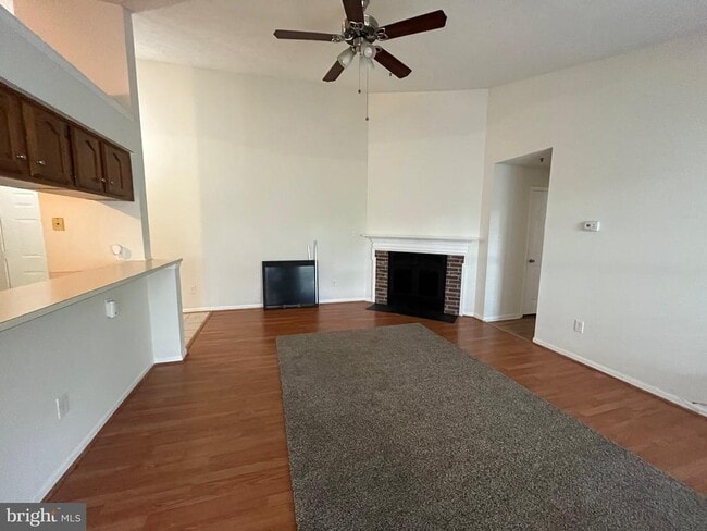 Building Photo - 1403 Sage Ln