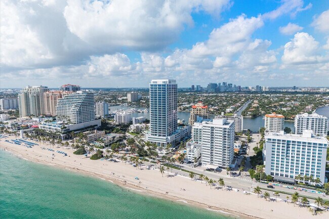 Building Photo - 151 N Seabreeze Blvd