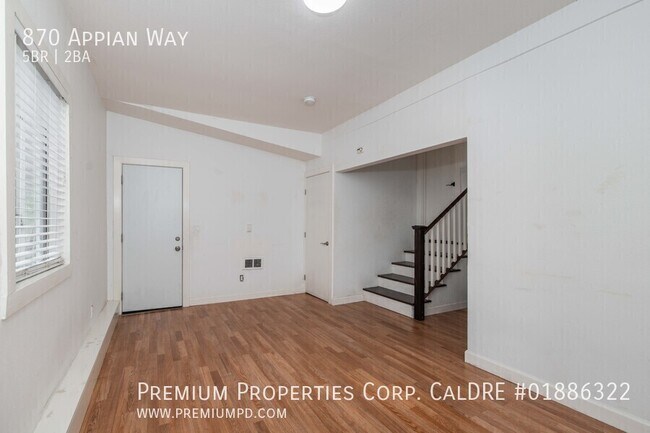 Building Photo - 870 Appian Way