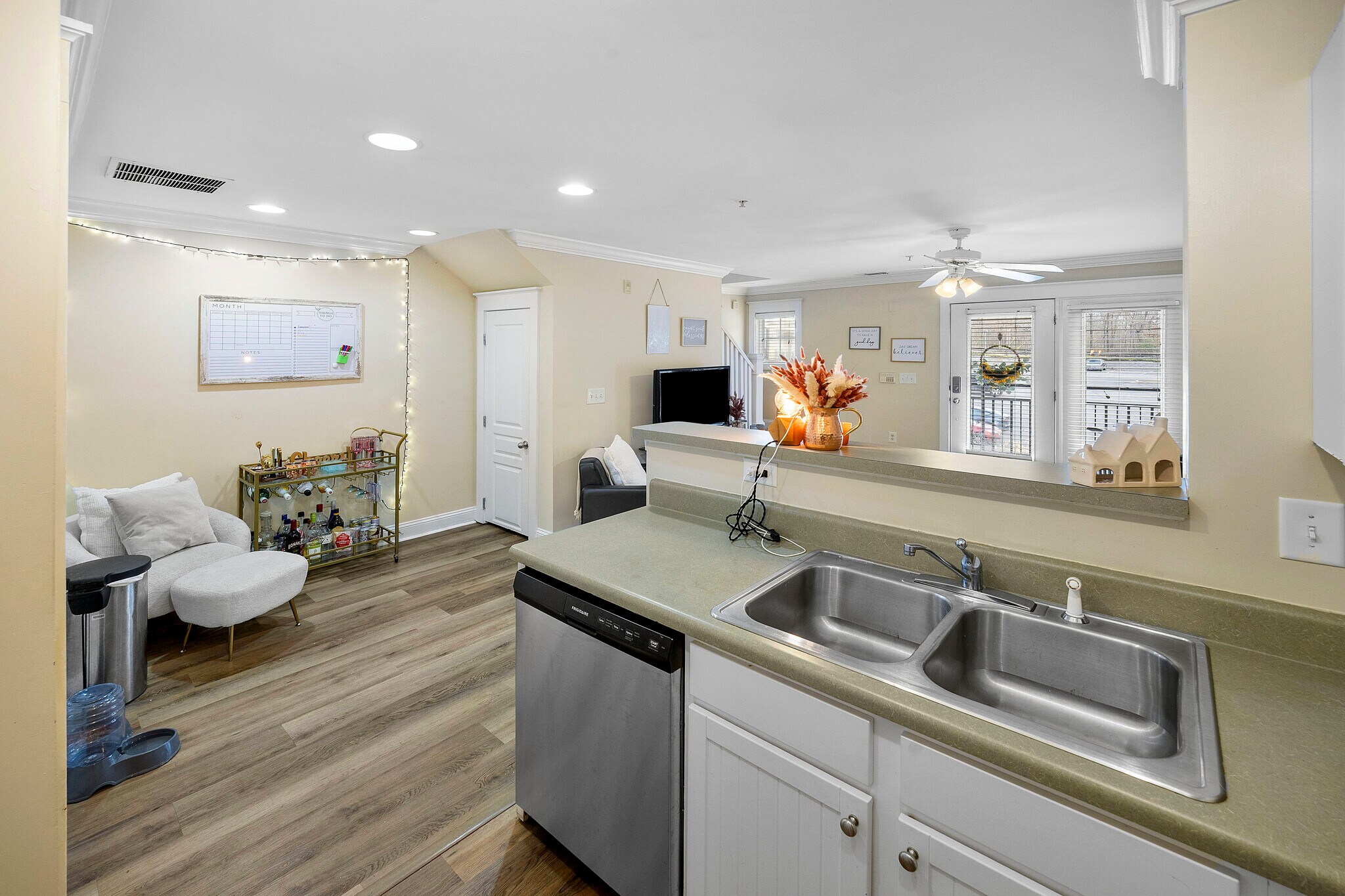 Building Photo - 3831 Cherokee Woods Way