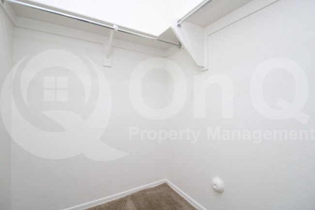 Building Photo - 33359 N Sonoran Trail