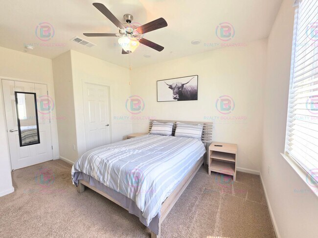 Building Photo - 3010 Sterling Ridge Cir